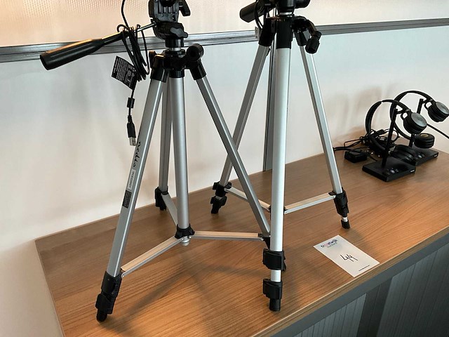 Logitech webcam op statief (2x) - afbeelding 4 van  4