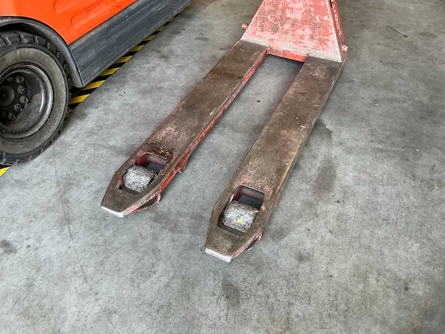 Logitrans hand hydraulische palletwagen - afbeelding 3 van  5