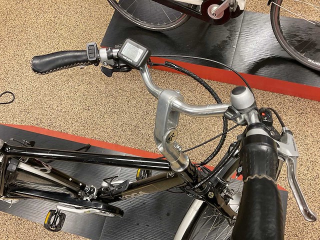 Logs elektrische fiets - afbeelding 6 van  6