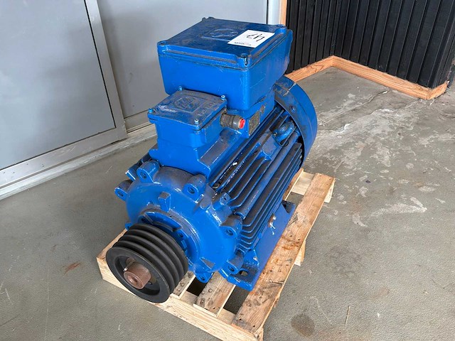 Loher elektromotor 400v - afbeelding 2 van  5