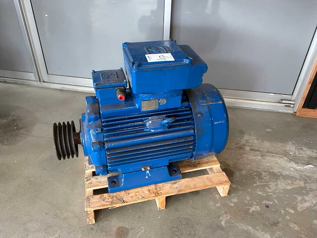 Loher elektromotor 400v - afbeelding 4 van  8