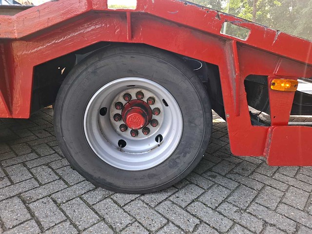 Lohr truck and machine transporter oplegger - afbeelding 19 van  31