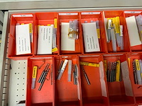 Lokoma ladekast met diverse freesgereedschap - afbeelding 54 van  59