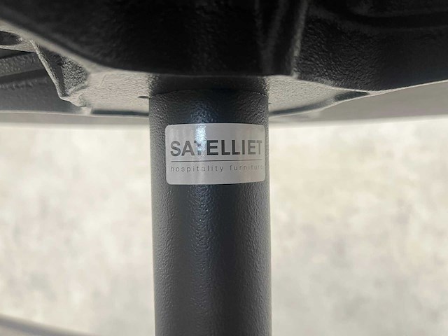 Lola/ satelliet - 6p kantine opstelling - afbeelding 12 van  12
