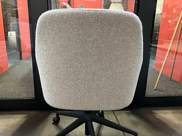 Lola vergaderstoel - afbeelding 3 van  4