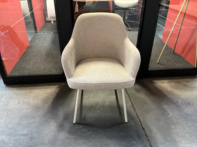 Lola vergaderstoel - afbeelding 2 van  4