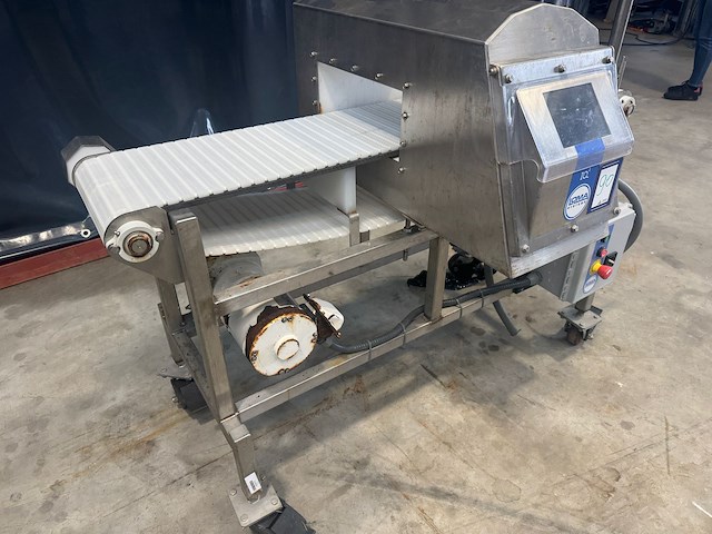 Loma - afbeelding 2 van  4