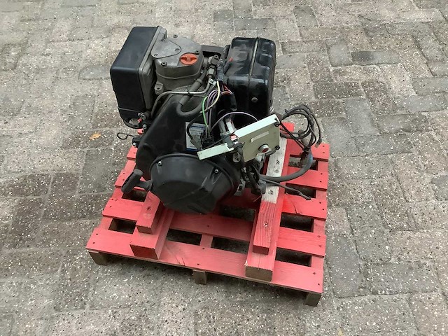 Lombardini - dieselmotor - afbeelding 1 van  4
