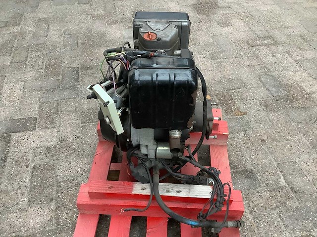 Lombardini - dieselmotor - afbeelding 2 van  4