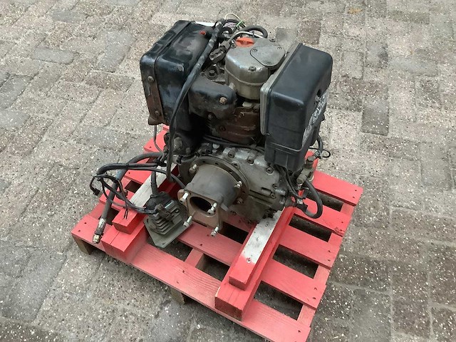 Lombardini - dieselmotor - afbeelding 3 van  4