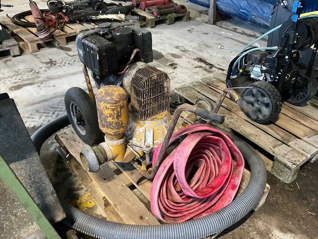 Lombardini 15 ld 315 vuilwaterpomp - afbeelding 2 van  6