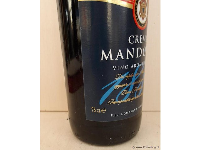 Lombardo crema mandorla - 75 cl - winkelverkoopprijs € 8.95 - afbeelding 2 van  2
