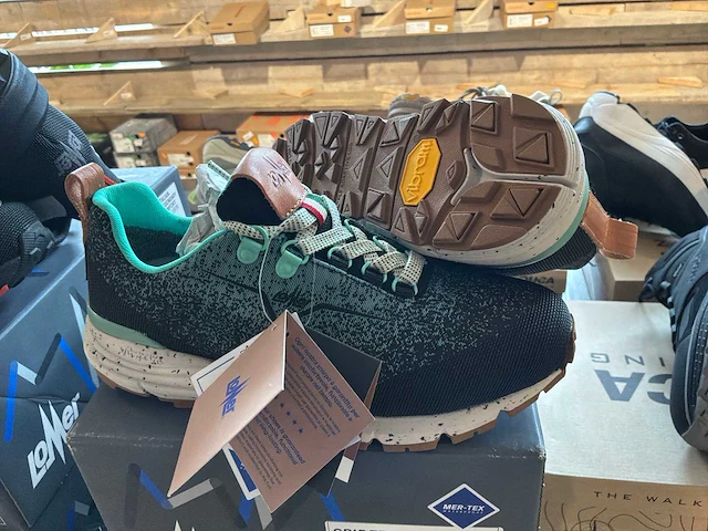 Lomer wandelschoenen (6x) - afbeelding 2 van  4