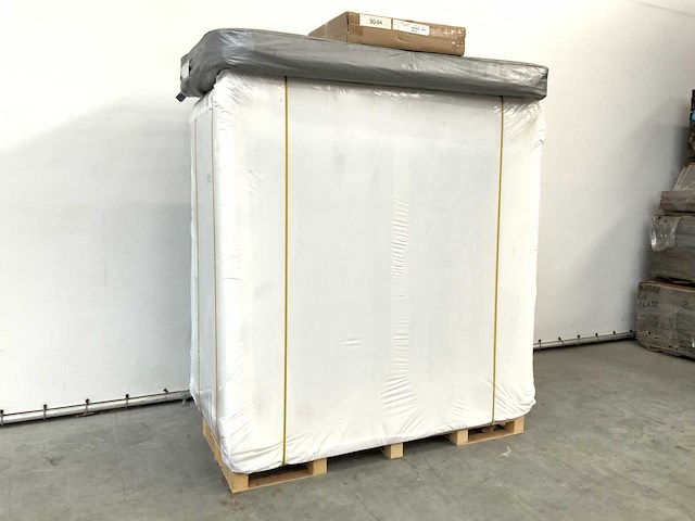 London with nordic insulation - jacuzzi 5 personen 230v - afbeelding 10 van  13