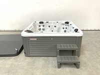 London with nordic insulation - jacuzzi 5 personen 230v