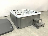 London with nordic insulation - jacuzzi 5 personen 230v