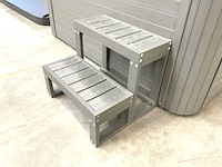 London with nordic insulation jacuzzi - afbeelding 16 van  16