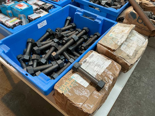 Lonestar bouten en moeren - afbeelding 1 van  3