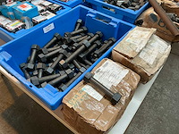 Lonestar bouten en moeren - afbeelding 1 van  3