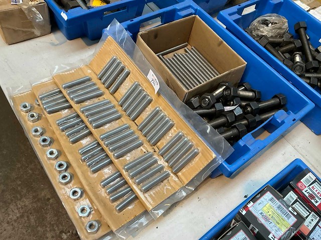 Lonestar bouten en moeren - afbeelding 1 van  5