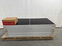 Longi - set van 22 zonnepanelen (645 wp) - goodwe 15 kw omvormer - afbeelding 1 van  8