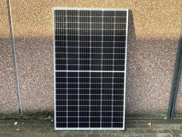 Longi - set van 30 zonnepanelen (360 wp) - goodwe 10k omvormer - afbeelding 2 van  9