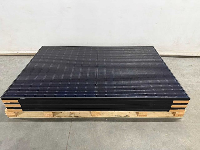 Longi - set van 6 zonnepanelen (410 wp) - solax 2.5 kw omvormer - afbeelding 5 van  11