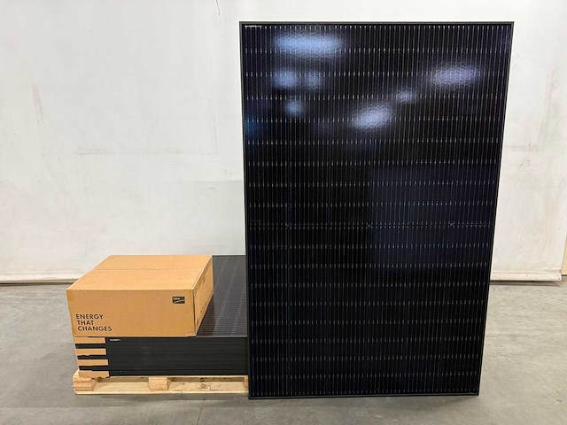 Longi - set van 8 zonnepanelen (410 wp) - sma 3 kw omvormer - afbeelding 4 van  11