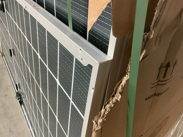 Longi zonnepanelen lr5-72htd-570m (12x) - afbeelding 7 van  12