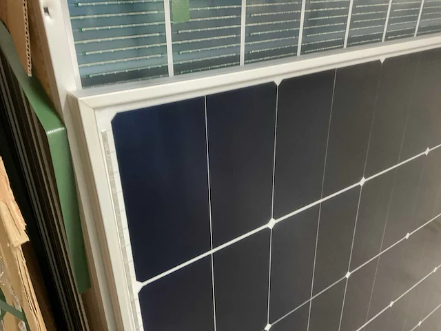Longi zonnepanelen lr5-72htd-570m (12x) - afbeelding 8 van  12
