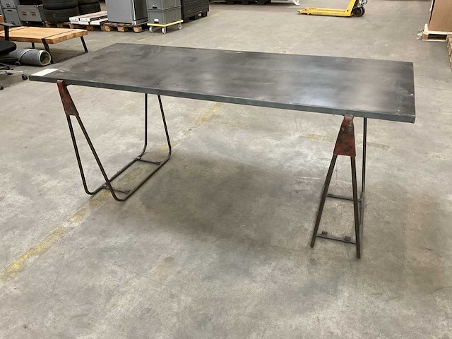 Loods 5 industriële design 190x80cm eetkamertafel - afbeelding 1 van  4