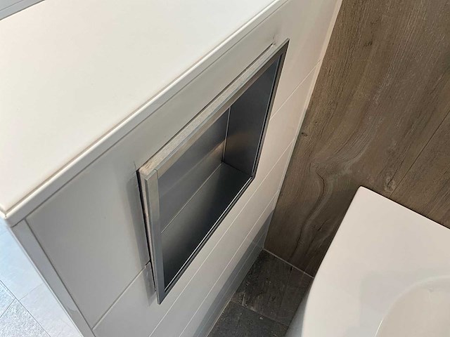 Looox - box30 - rvs inbouwnis 30 x 30 cm - afbeelding 3 van  4
