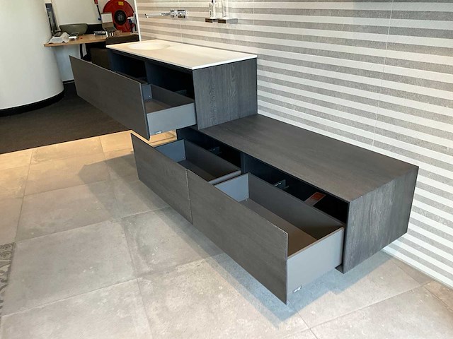 Looox - custom made - badmeubelset 250 cm - afbeelding 17 van  18