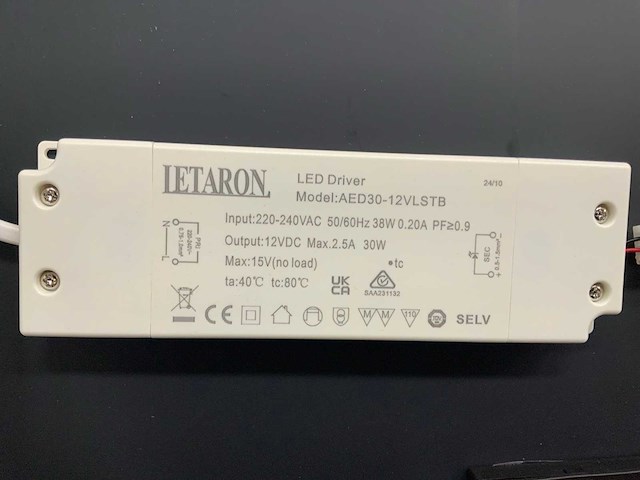 Looox - led spiegel 140 x 70 cm - afbeelding 6 van  6