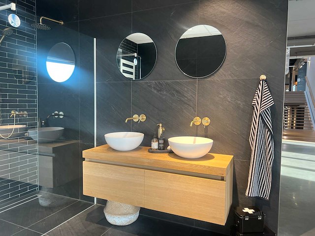 Looox - wooden drawer box - badmeubelset 140 cm - afbeelding 1 van  4