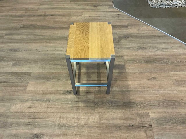 Looox - wooden stool - kruk - afbeelding 4 van  8