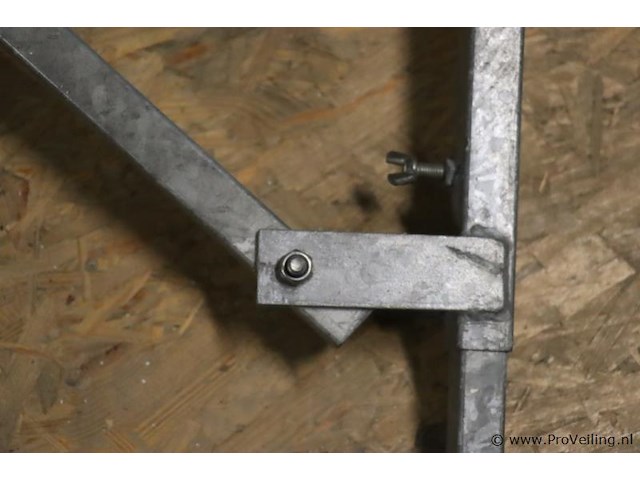 Loopbrug dakbeugels voor schuindak - afbeelding 2 van  6