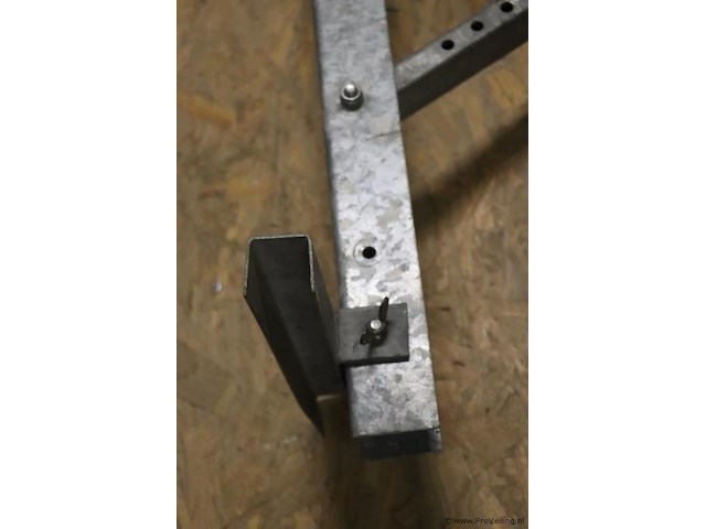 Loopbrug dakbeugels voor schuindak - afbeelding 4 van  6