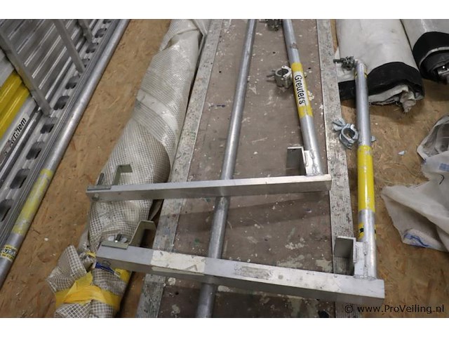 Loopbrug - afbeelding 4 van  9