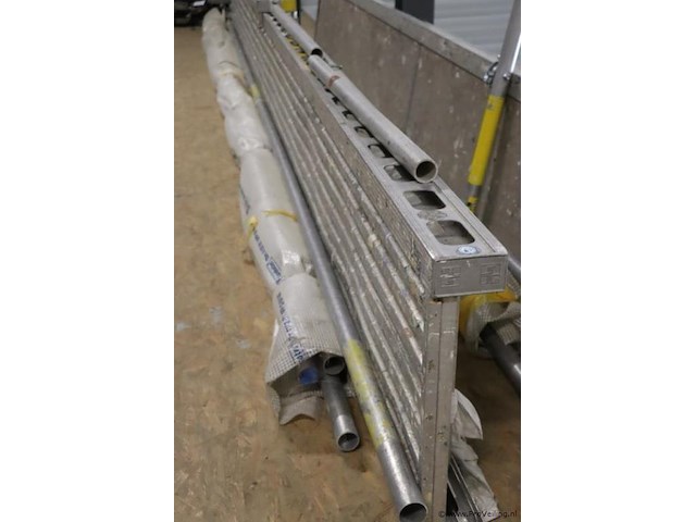 Loopbrug - afbeelding 1 van  8