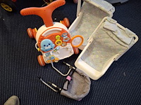 Loopkar poppenhangstoel en 2x maxi-cosi voor een pop - afbeelding 1 van  3