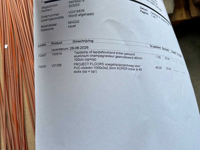 Loperpen koper/wit tapijt aflauitramd champagne - afbeelding 12 van  12