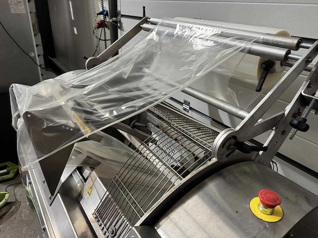 Lorapack - crima - verpakkingsmachine - afbeelding 5 van  9