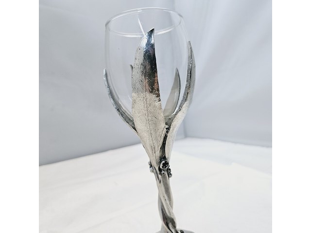 Lord of the rings goblet gum leaf white whine - royal selangor - afbeelding 1 van  7