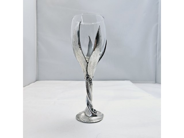 Lord of the rings goblet gum leaf white whine - royal selangor - afbeelding 2 van  7