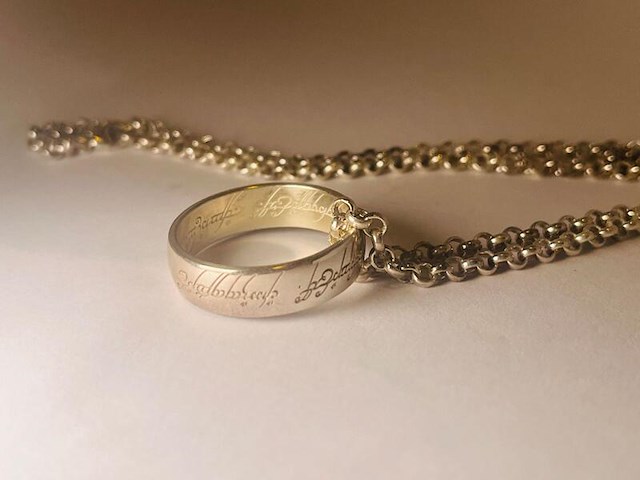 Lord of the rings officiële gelicenseerde 925 zilveren ring - afbeelding 1 van  5