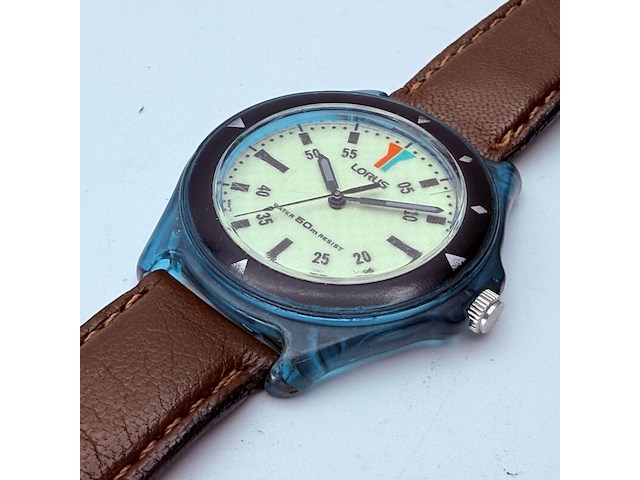 Lorus v501-6m50 horloge - afbeelding 2 van  6