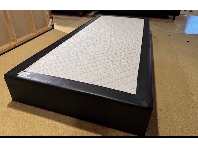 Losse boxspring, zwart - afbeelding 1 van  2