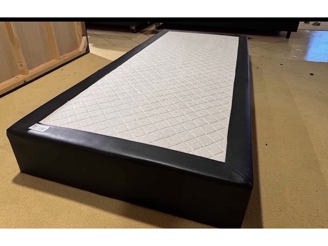 Losse boxspring, zwart - afbeelding 1 van  2