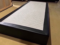 Losse boxspring, zwart - afbeelding 1 van  2